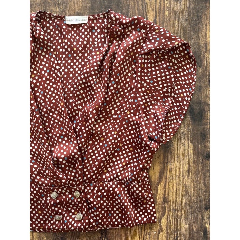 Solemio Rust Brown Polka Dot V-Neck Flutter Sleeve Button Waist Blouse